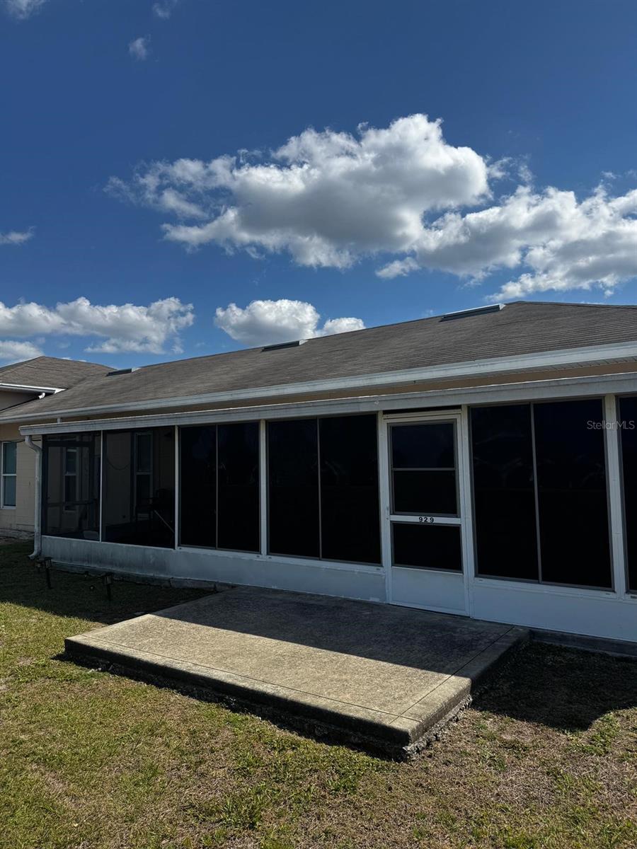 LAKESHORE CLUB - Residential