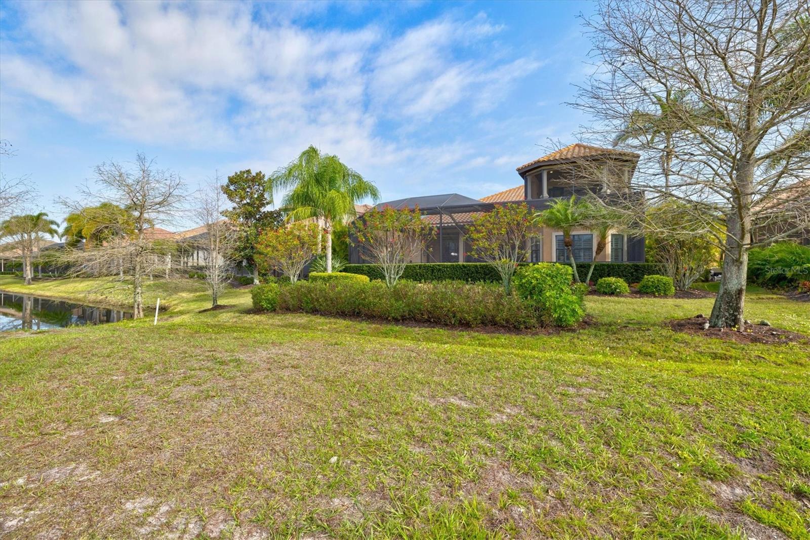 COUNTRY CLUB EAST AT LAKEWD RNCH QQ2 - Residential