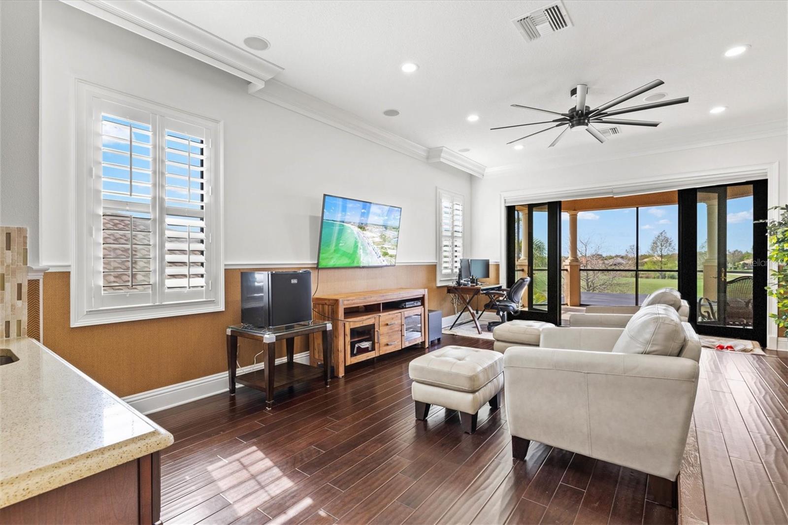 COUNTRY CLUB EAST AT LAKEWD RNCH QQ2 - Residential