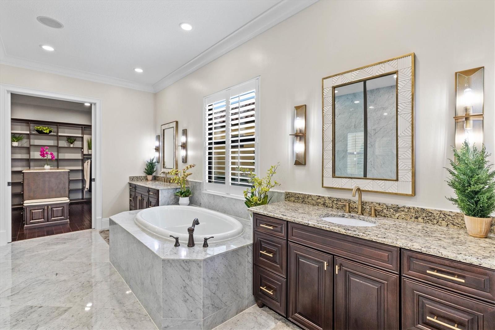 COUNTRY CLUB EAST AT LAKEWD RNCH QQ2 - Residential