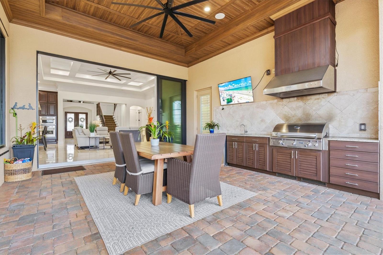 COUNTRY CLUB EAST AT LAKEWD RNCH QQ2 - Residential