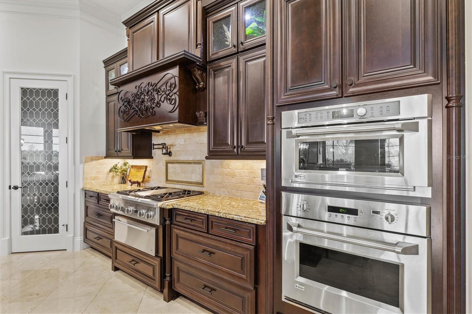 COUNTRY CLUB EAST AT LAKEWD RNCH QQ2 - Residential