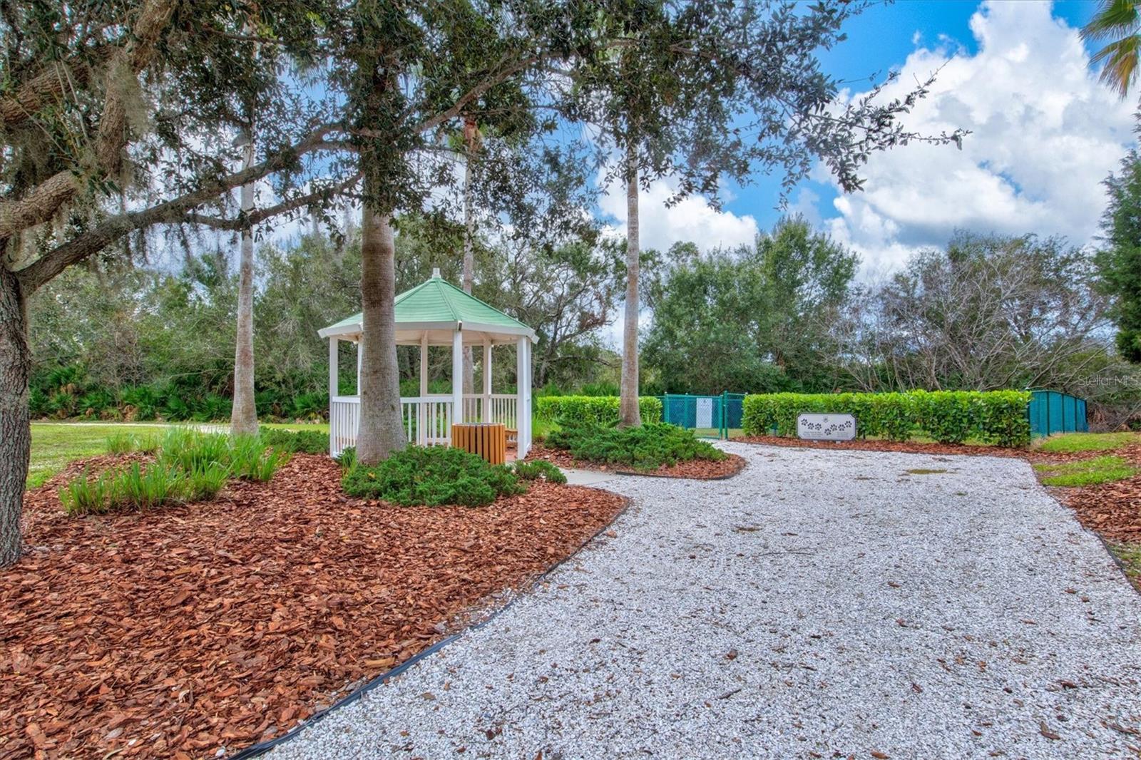 COUNTRY CLUB EAST AT LAKEWD RNCH QQ2 - Residential