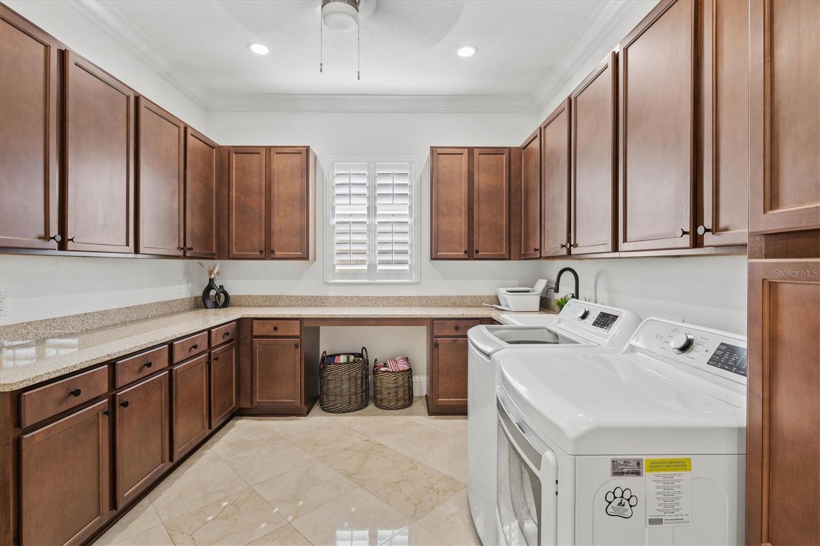 COUNTRY CLUB EAST AT LAKEWD RNCH QQ2 - Residential