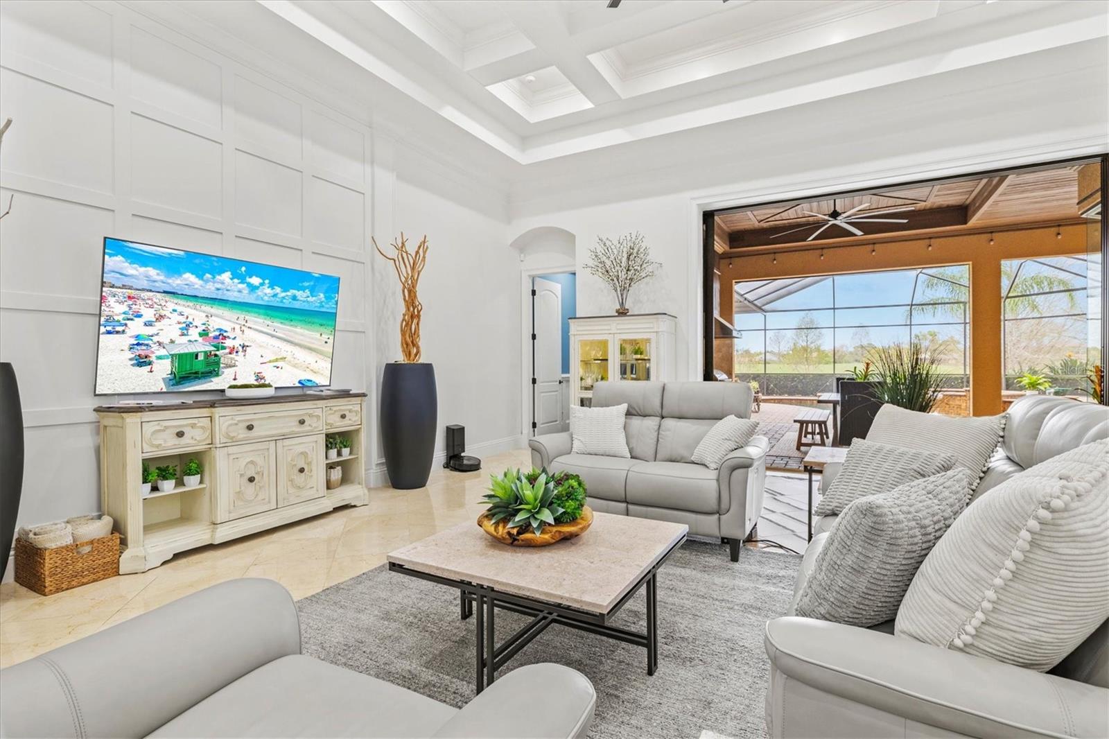 COUNTRY CLUB EAST AT LAKEWD RNCH QQ2 - Residential