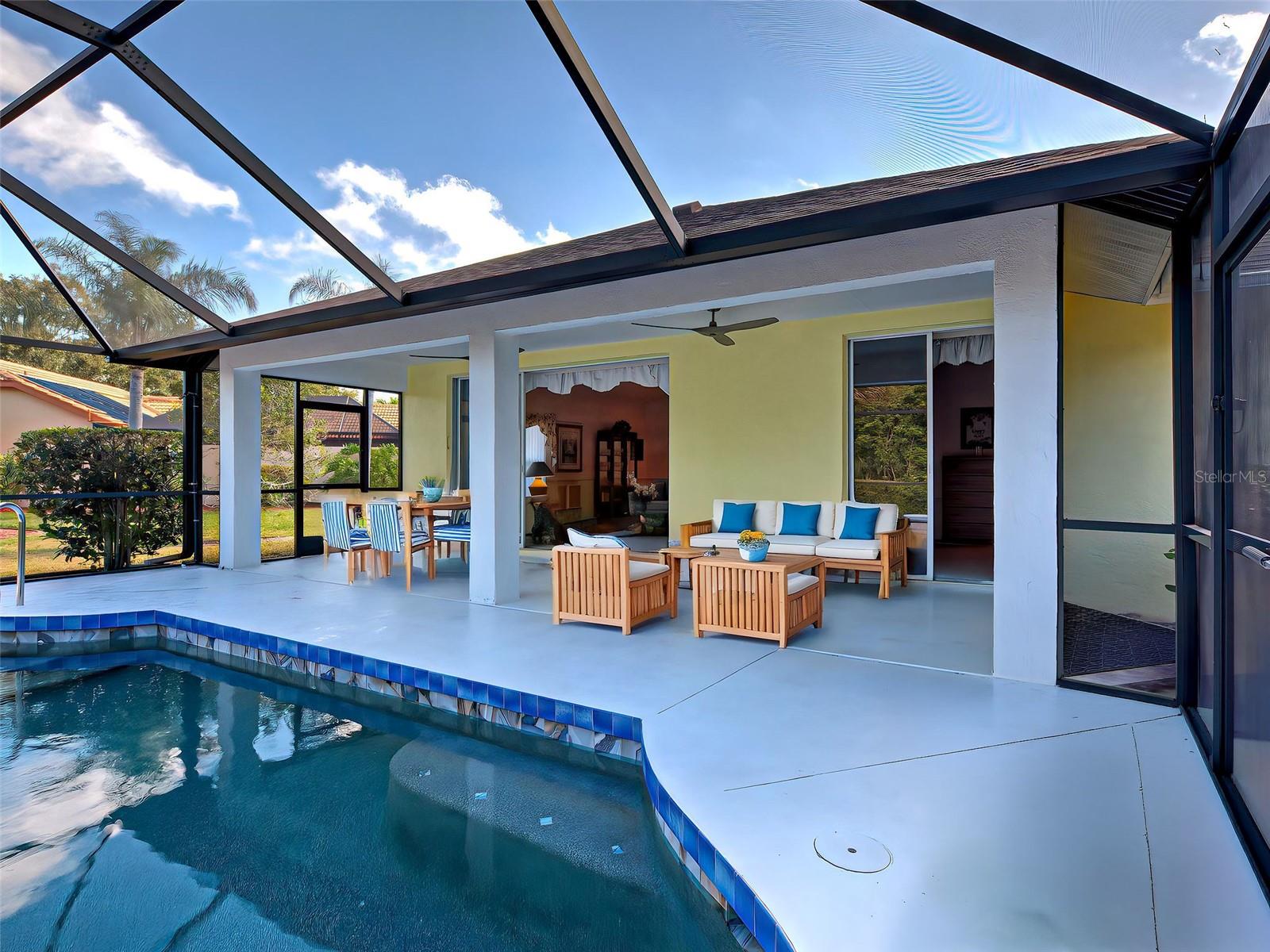 VENICE PALMS PH 1 - Residential