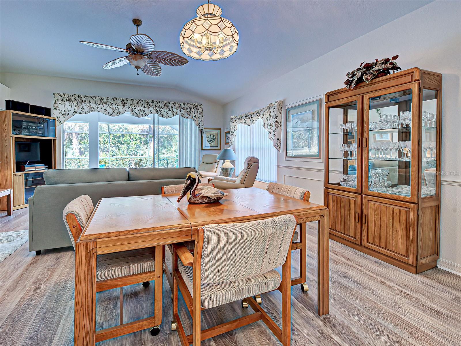 VENICE PALMS PH 1 - Residential