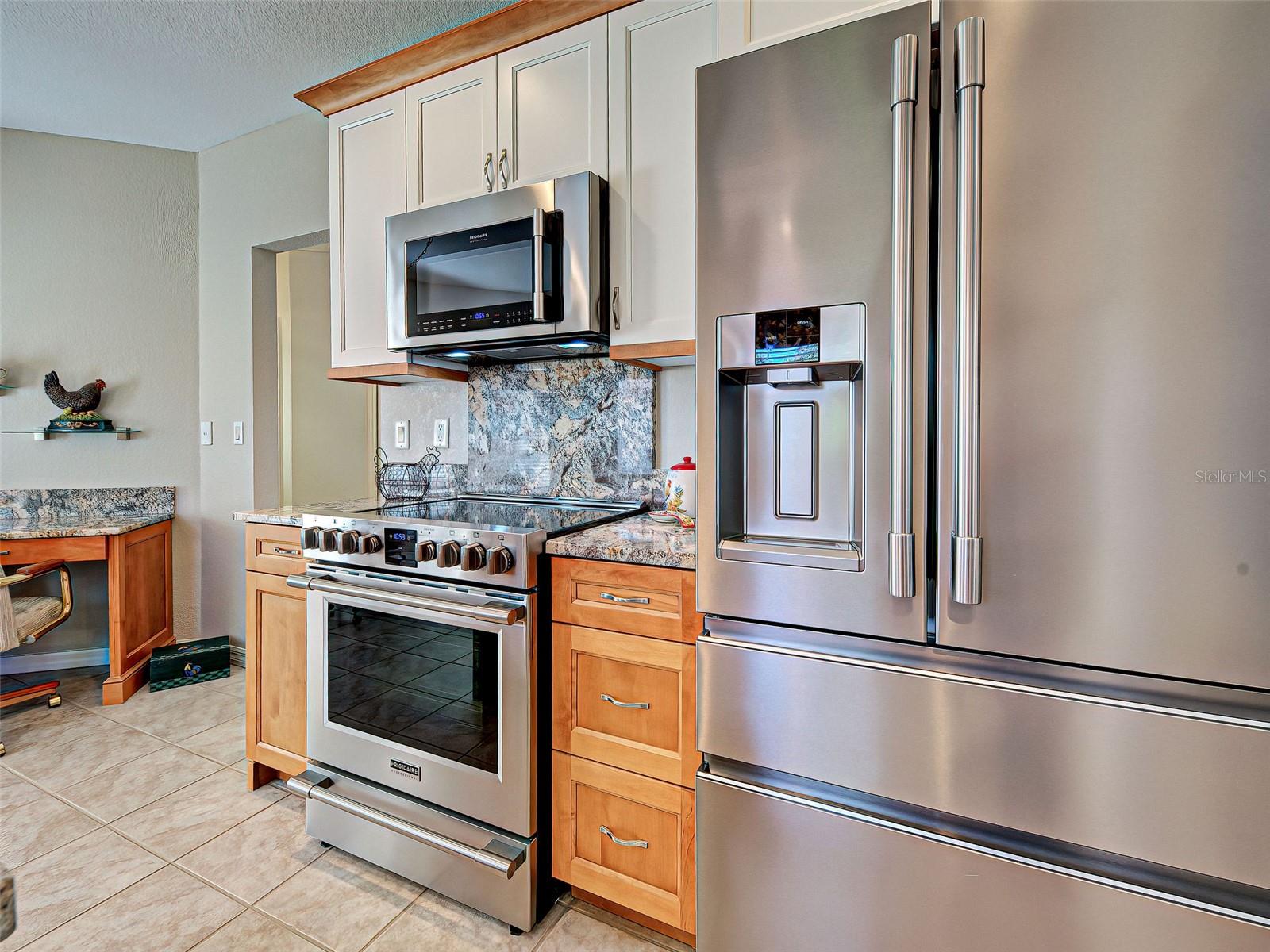 VENICE PALMS PH 1 - Residential