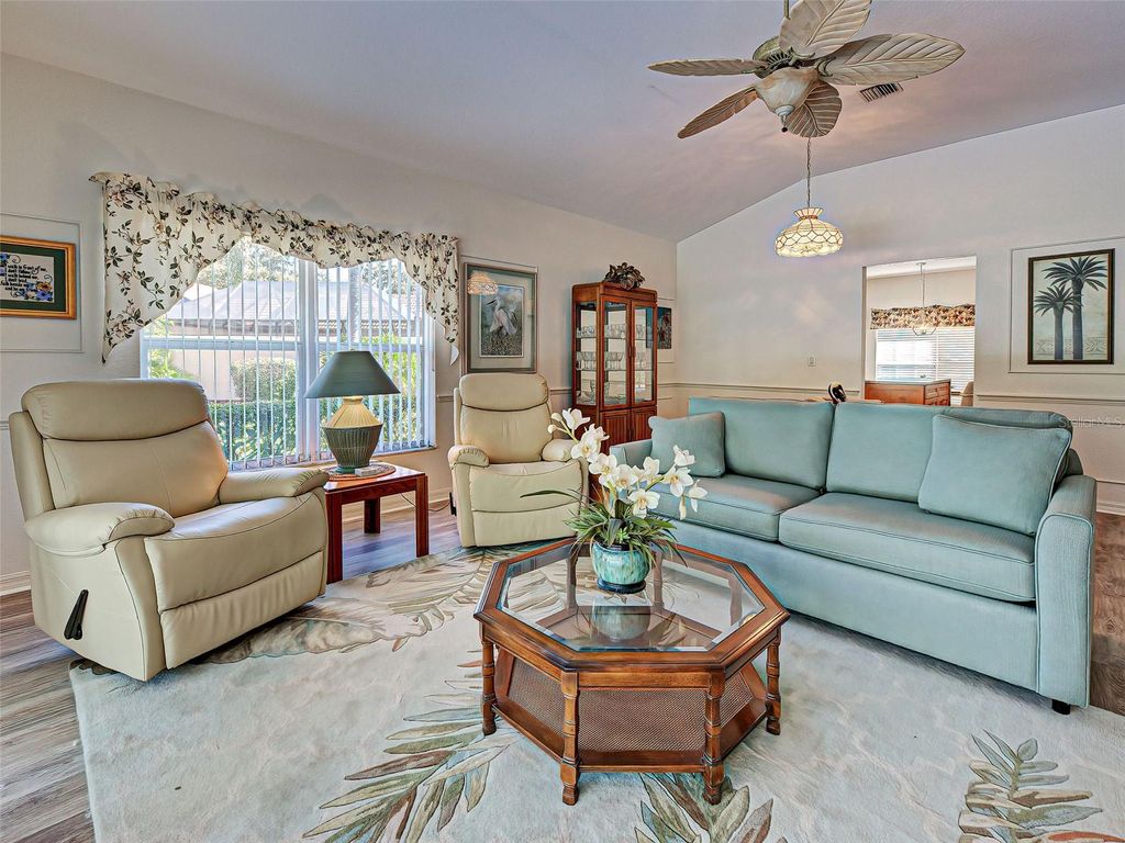 Photo of 201 King Palm Court, Venice, FL 34292 (MLS # N6143010)