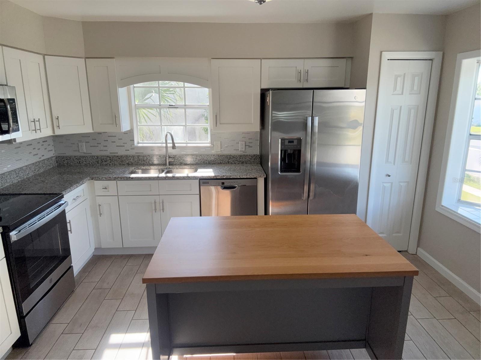 DEERWOOD - Residential