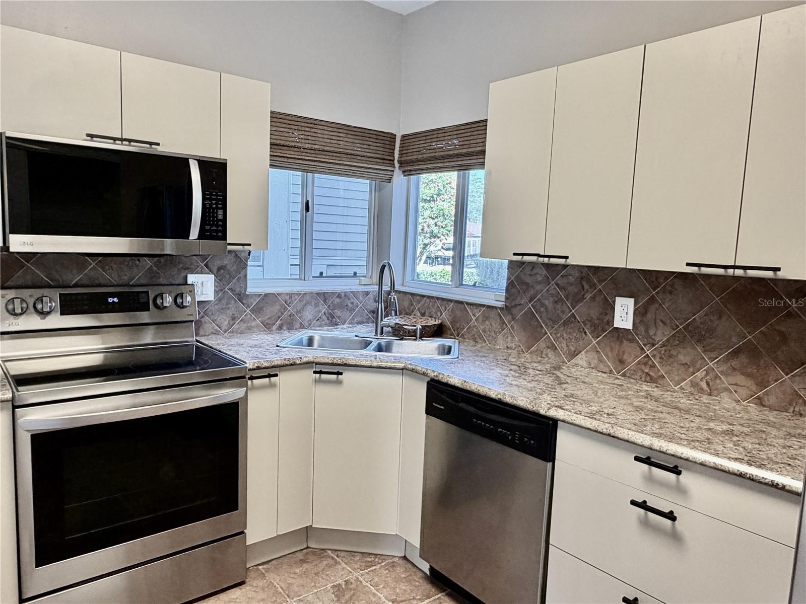 PLANTATION BAY - Residential