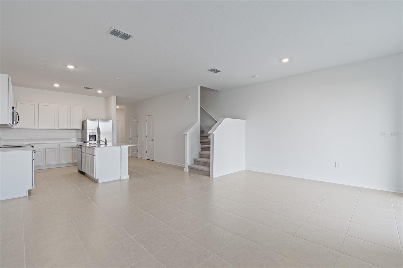 BRENTWOOD TH - Residential Lease