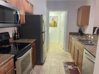 PARKCREST HARBOUR ISLAND CONDO - Residential