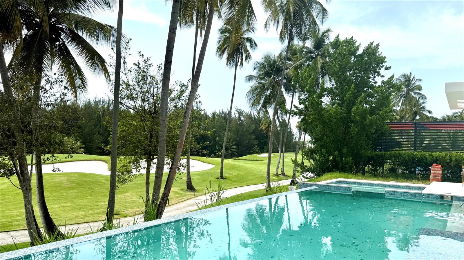 ST.REGIS BAHIA BEACH LAKE & GOLF  FRONT  RESIDENCE - Residential