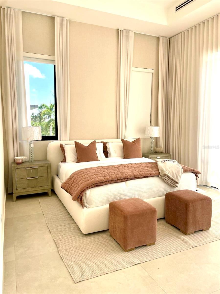 ST.REGIS BAHIA BEACH LAKE & GOLF  FRONT  RESIDENCE - Residential