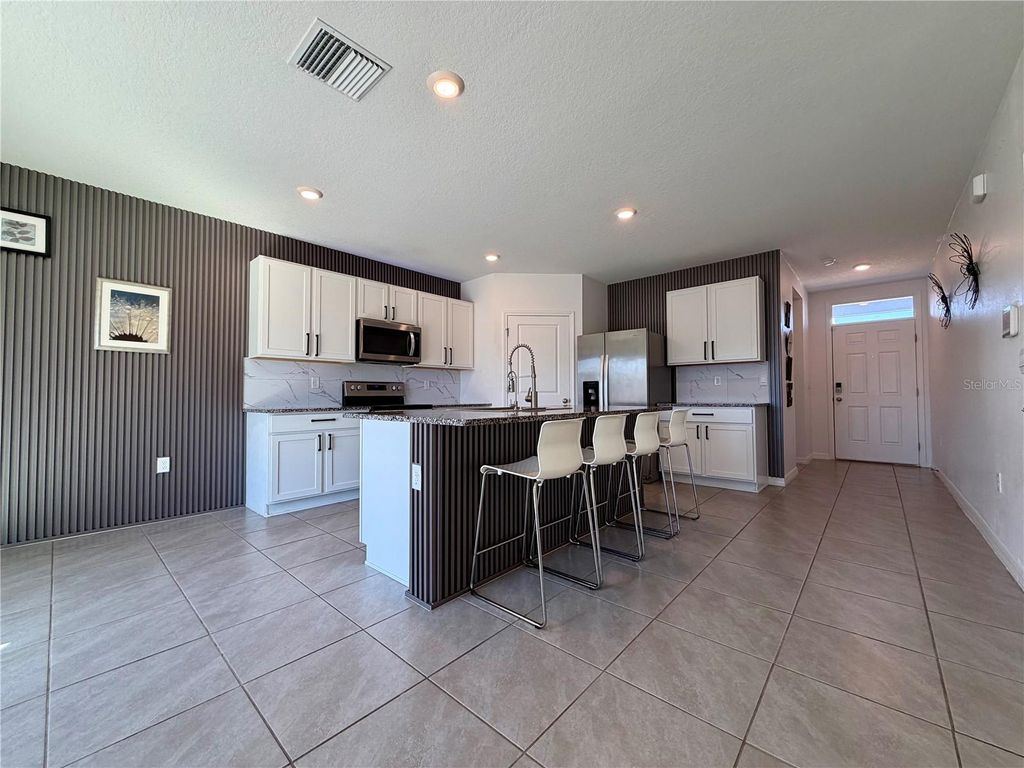 Photo of 3416 Shady Sunrise Loop, Plant City, FL 33565 (MLS # TB8484727)