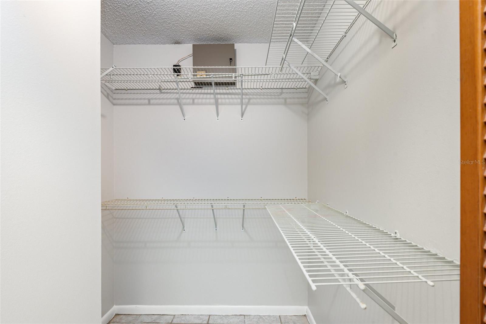 DELTONA LAKES UNIT 09 - Residential