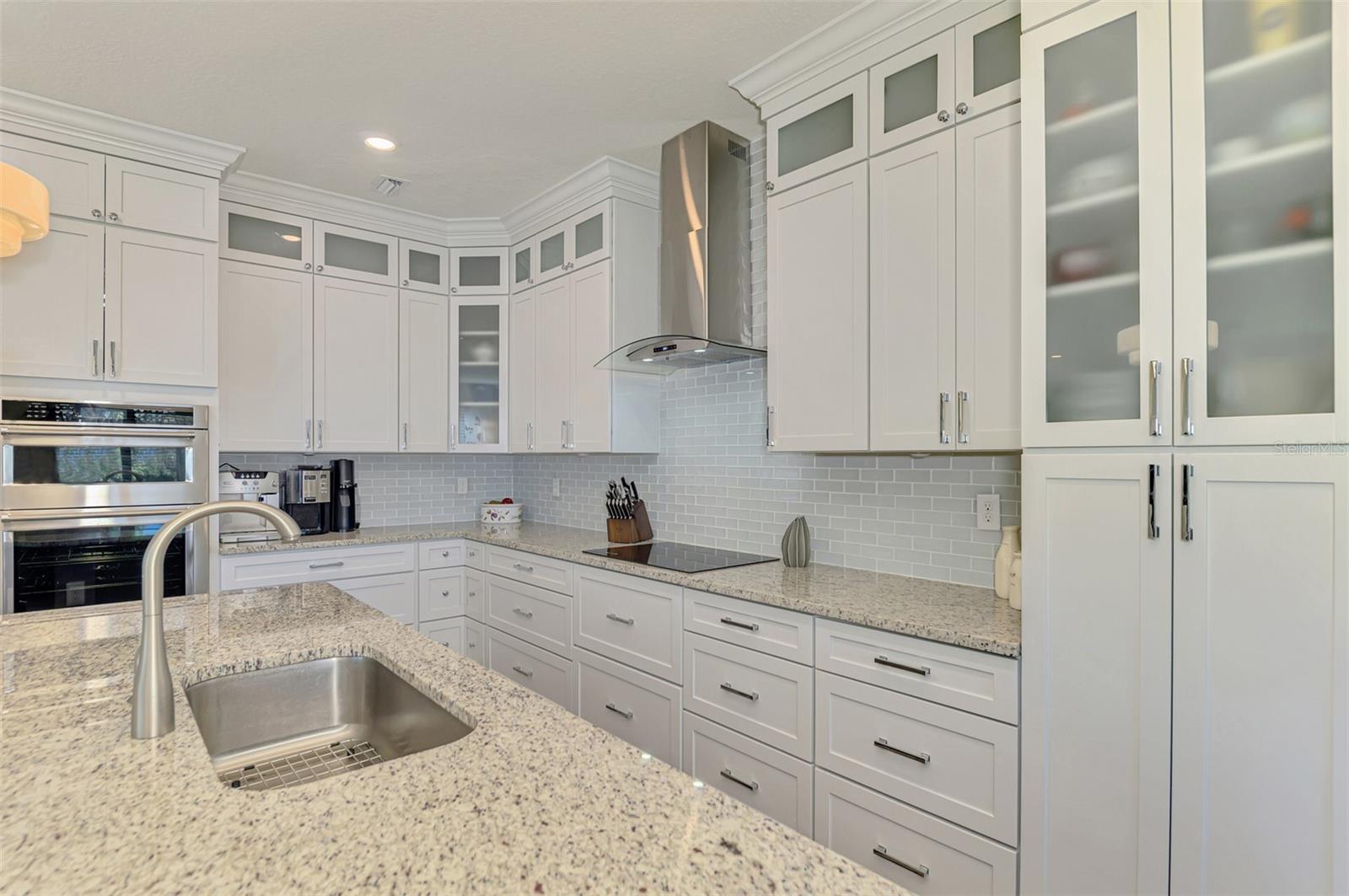 SARASOTA NATIONAL PH 13B - Residential