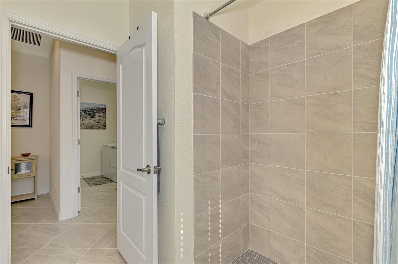 SARASOTA NATIONAL PH 13B - Residential