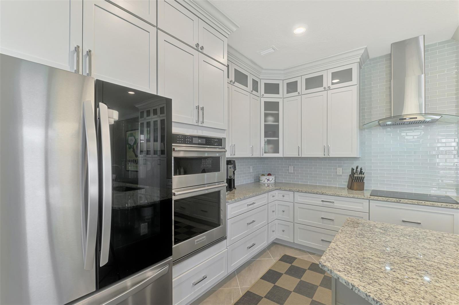 SARASOTA NATIONAL PH 13B - Residential