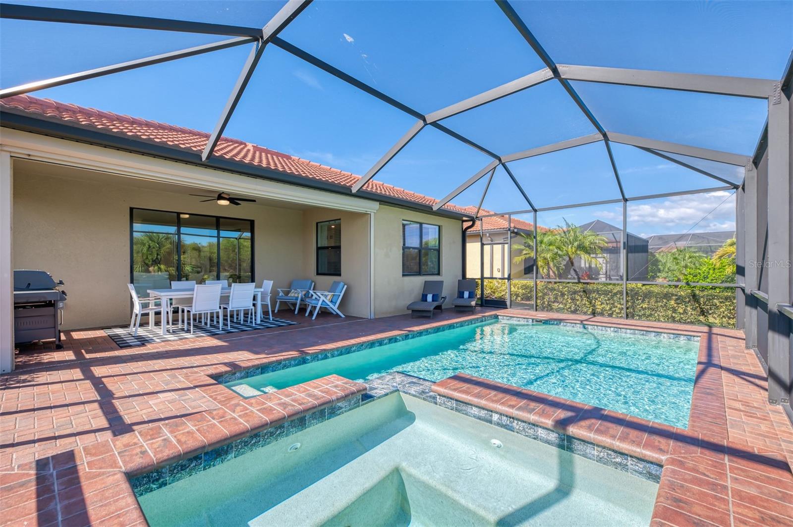 SARASOTA NATIONAL PH 13B - Residential