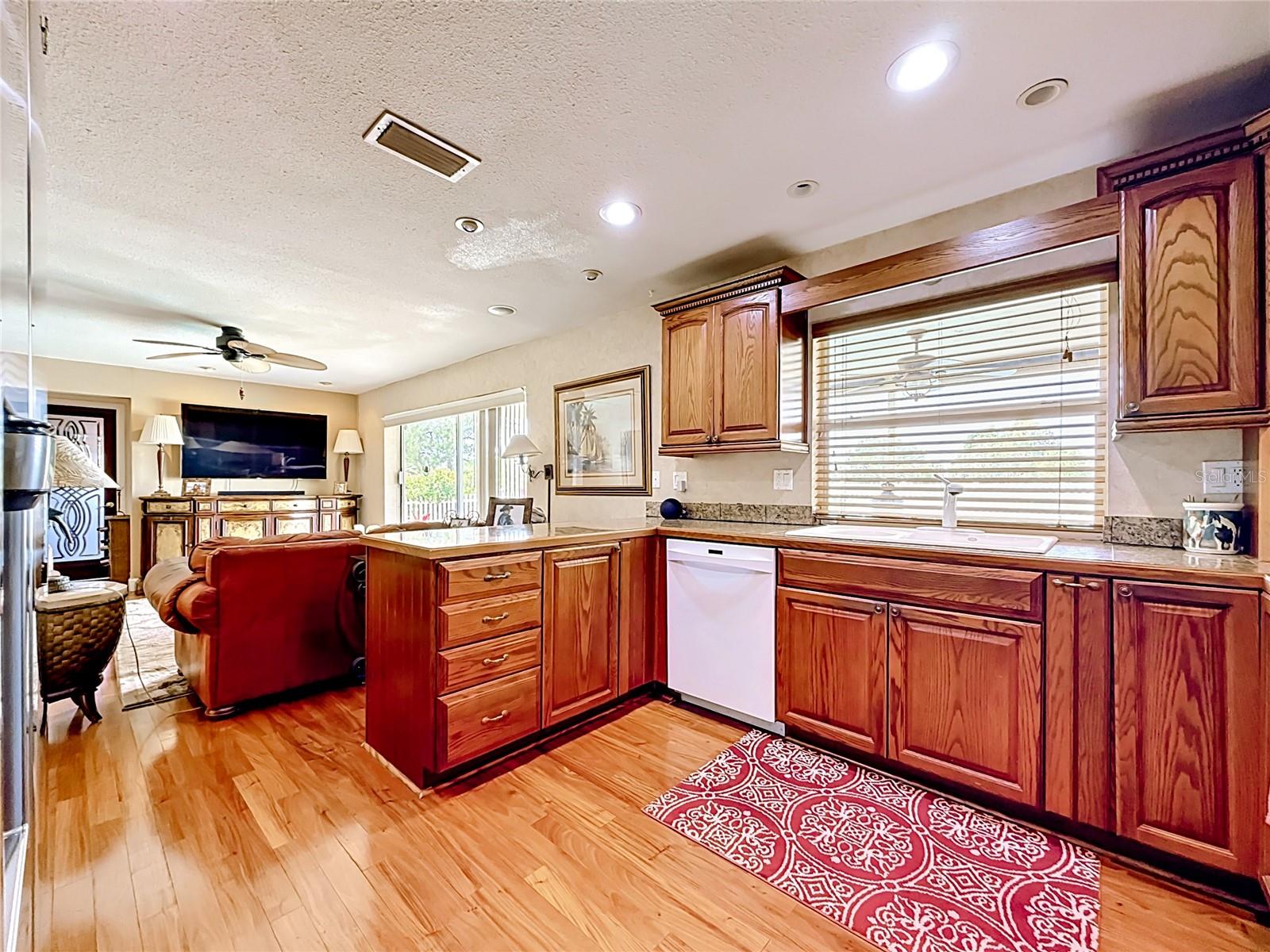 SEMINOLE LAKE GOLF & COUNTRY CLUB ESTATE - Residential