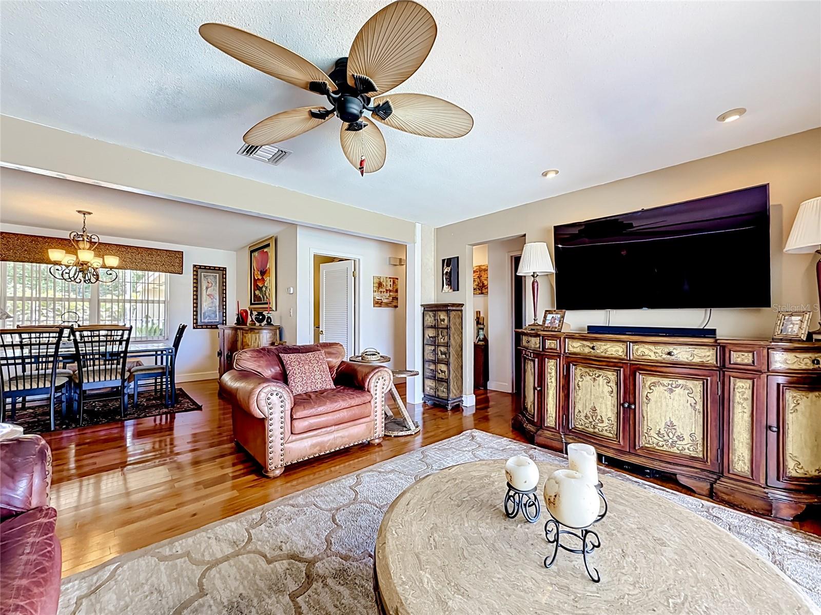 SEMINOLE LAKE GOLF & COUNTRY CLUB ESTATE - Residential