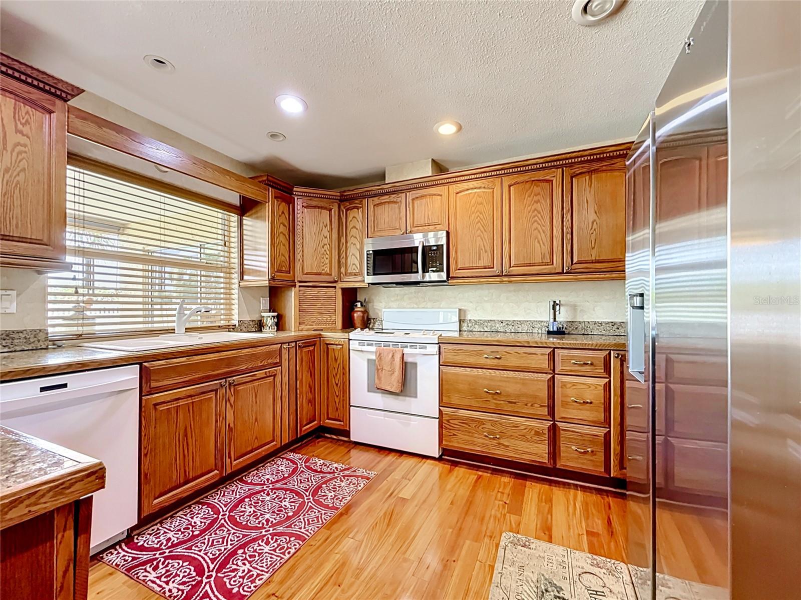 SEMINOLE LAKE GOLF & COUNTRY CLUB ESTATE - Residential