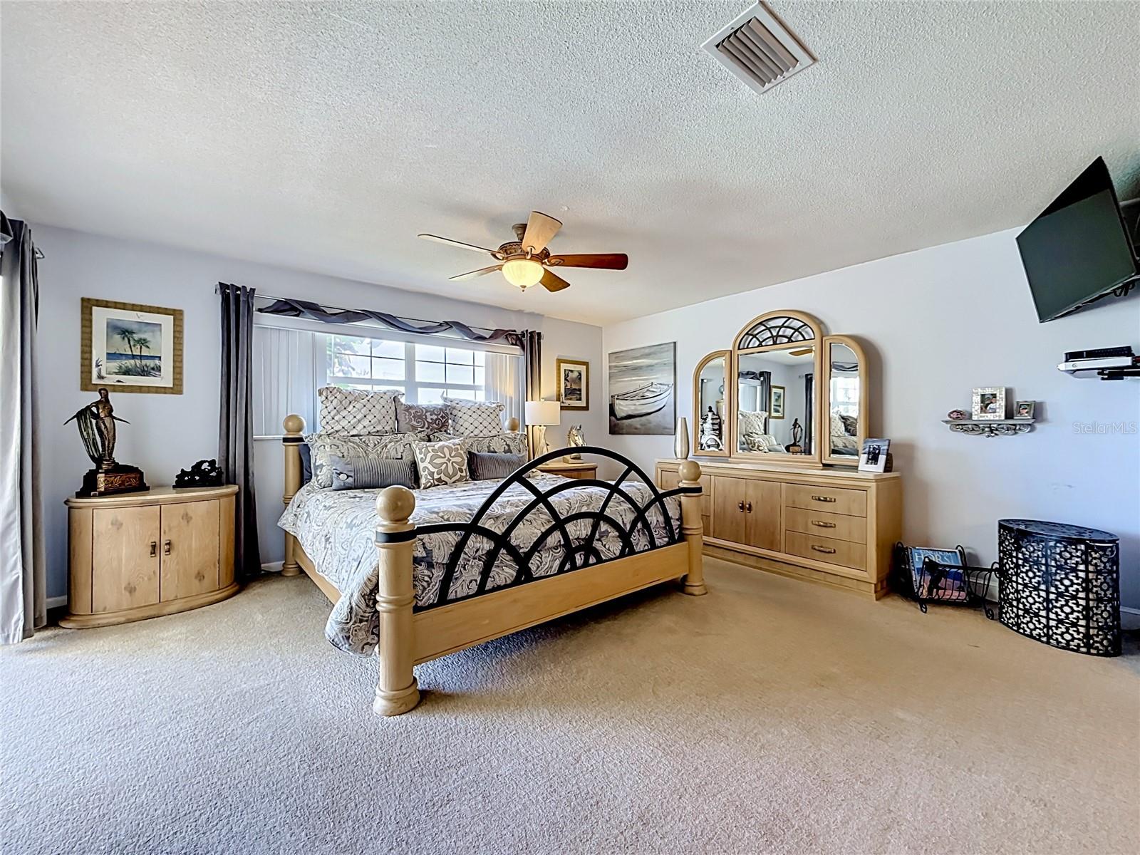SEMINOLE LAKE GOLF & COUNTRY CLUB ESTATE - Residential