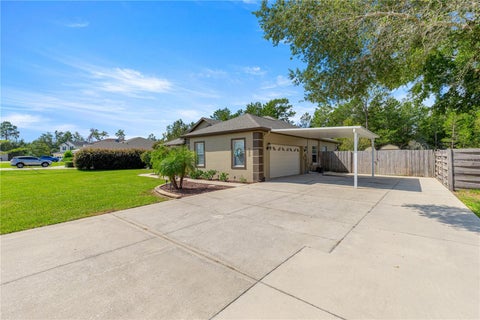 Tiny photo for 10870 SW 47th Court, Ocala, FL 34476 (MLS # OM733237)