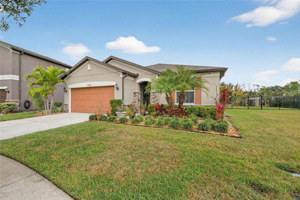 Photo of 5242 Fallen Leaf Drive, Riverview, FL 33578 (MLS # TB8471045)
