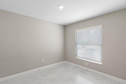 Tiny photo for 921 E Clifford Avenue, Eustis, FL 32726 (MLS # G5119376)