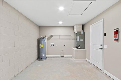 Tiny photo for 921 E Clifford Avenue, Eustis, FL 32726 (MLS # G5119376)