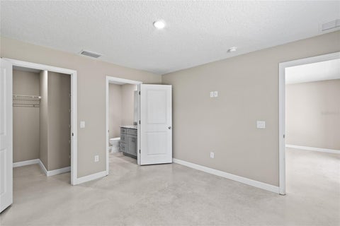 Tiny photo for 921 E Clifford Avenue, Eustis, FL 32726 (MLS # G5119376)