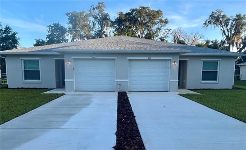 Photo of 921 E Clifford Avenue, Eustis, FL 32726 (MLS # G5119376)