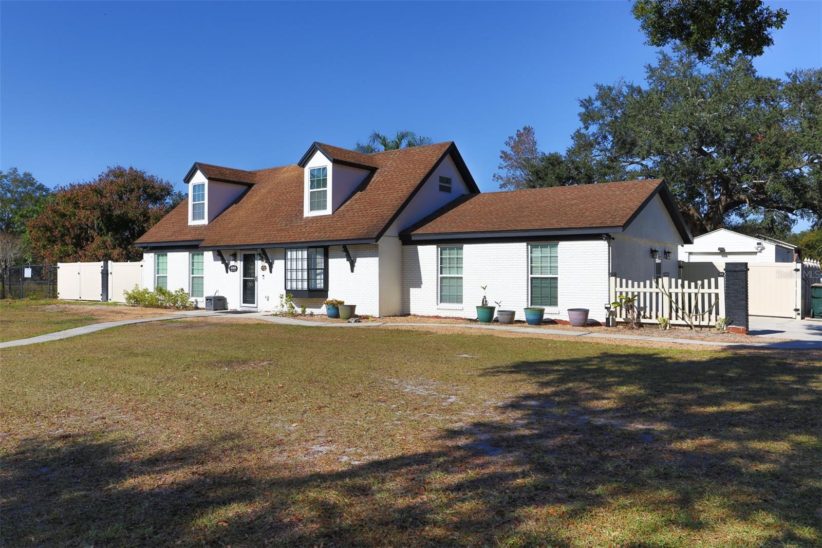 Casas a venda 1 - Jen Dantas 4324 PINE LAKE DRIVE