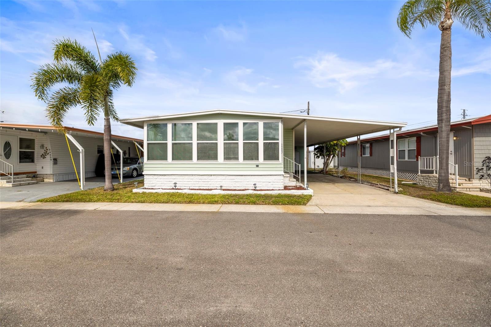 SUNSET PALMS UNREC - Residential