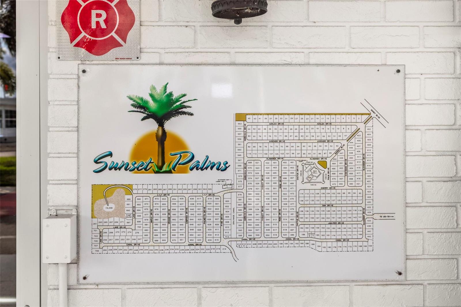 SUNSET PALMS UNREC - Residential