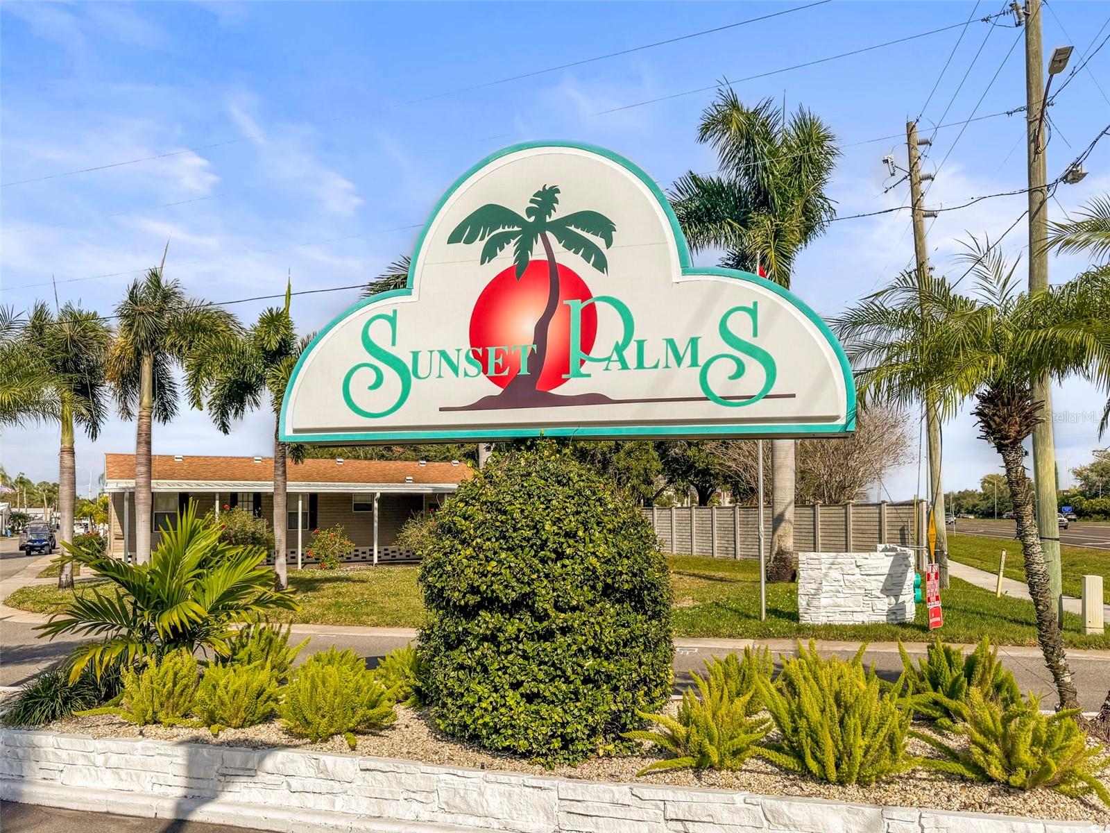 SUNSET PALMS UNREC - Residential