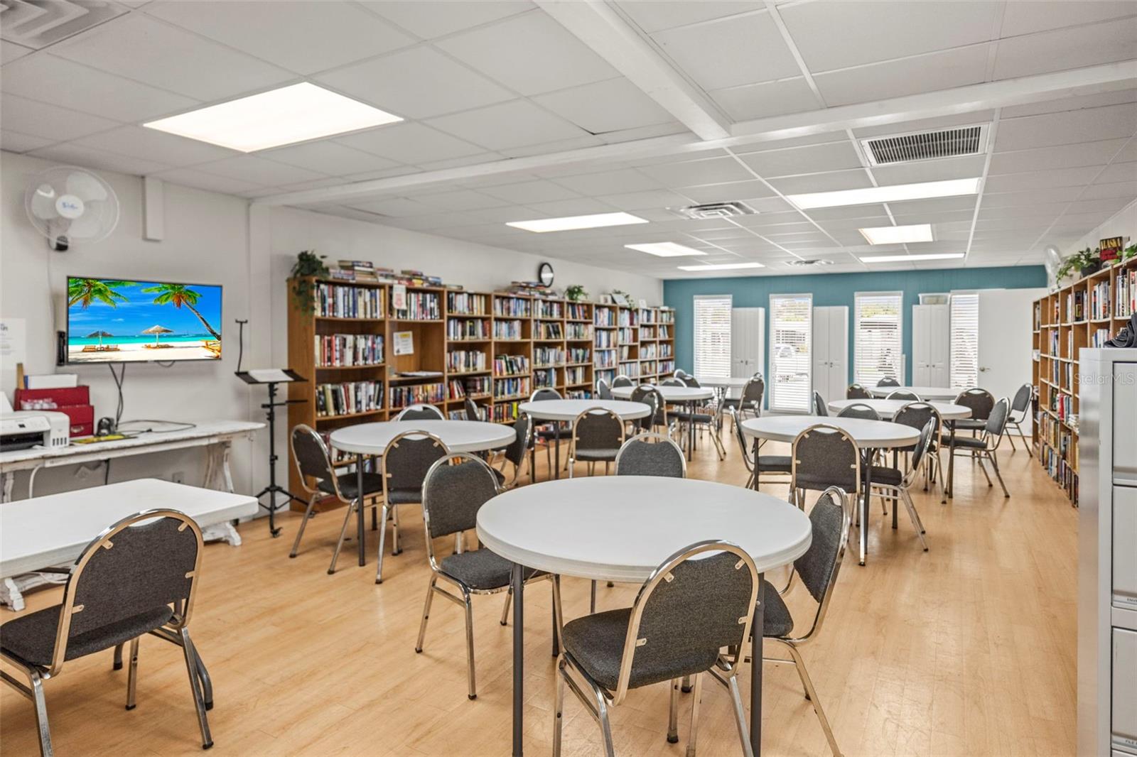 SUNSET PALMS UNREC - Residential