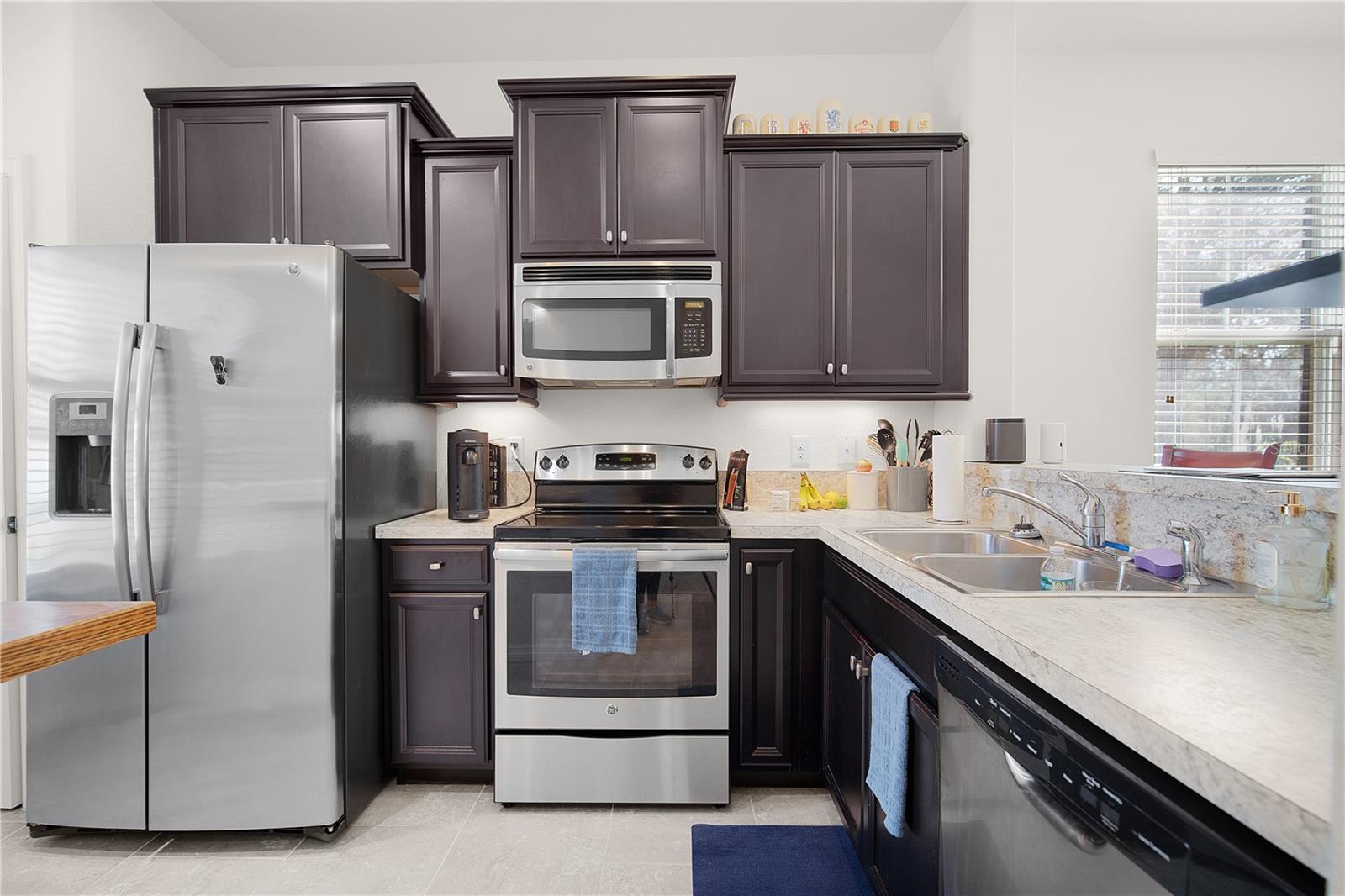 GRANDE CHAMPION PRCL SW-29 PH - Residential Lease