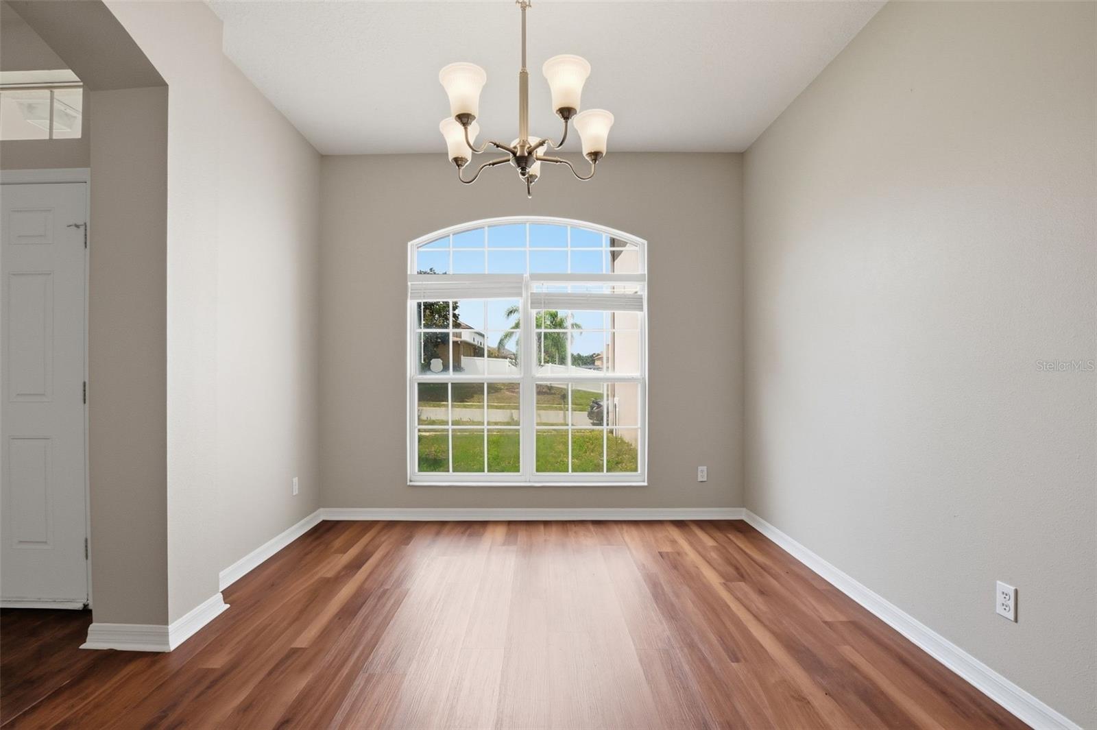 GLADES/SYLVAN LAKE PH 02 - Residential