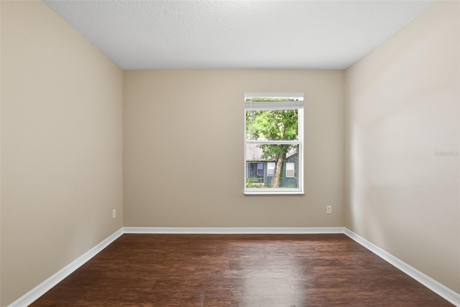 GLADES/SYLVAN LAKE PH 02 - Residential