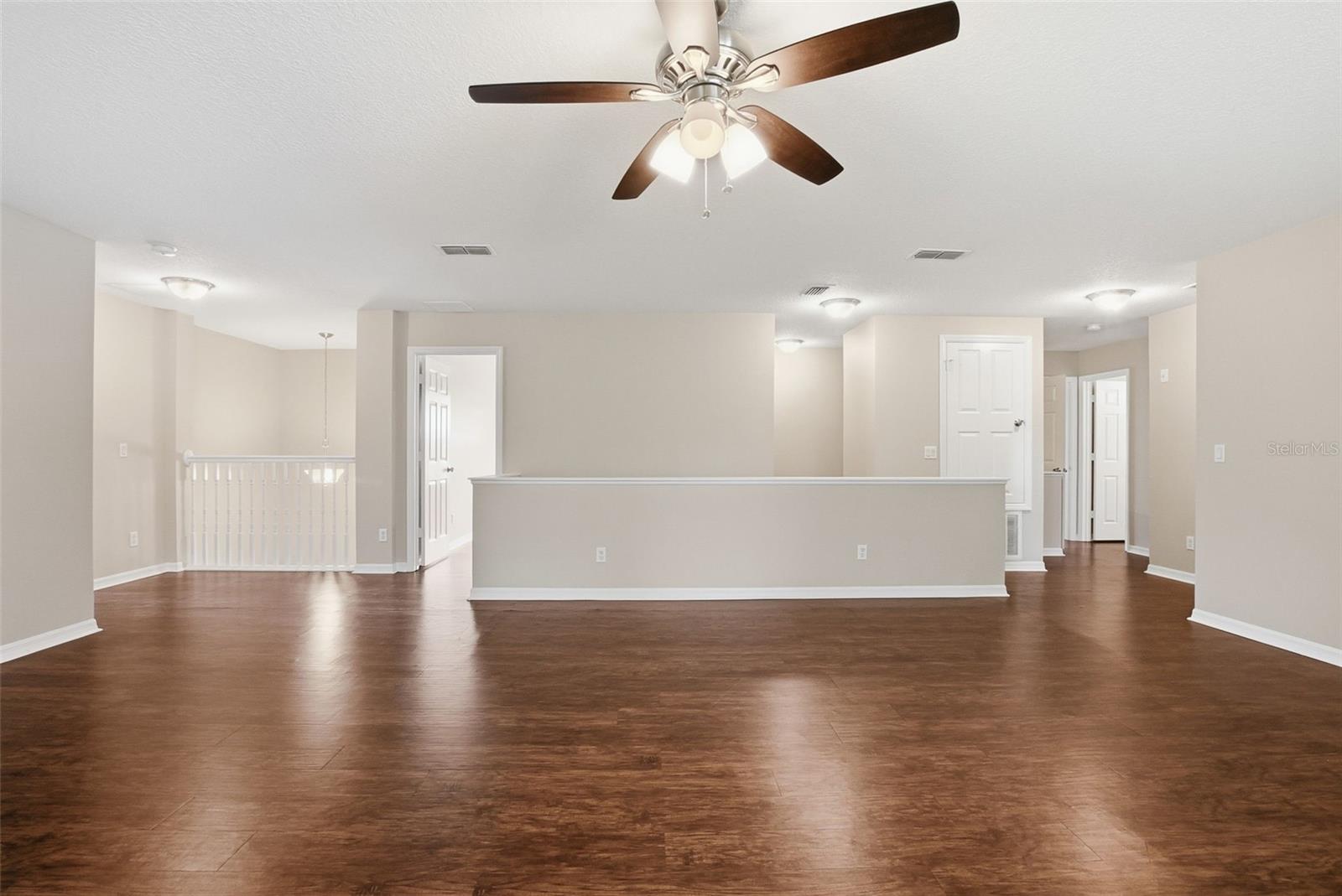 GLADES/SYLVAN LAKE PH 02 - Residential