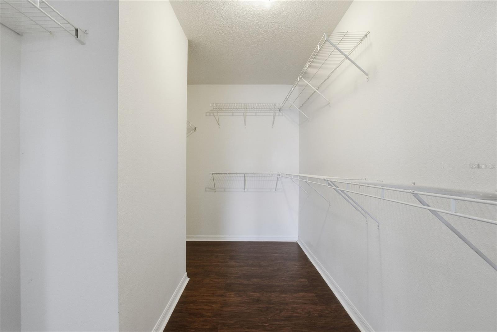 GLADES/SYLVAN LAKE PH 02 - Residential