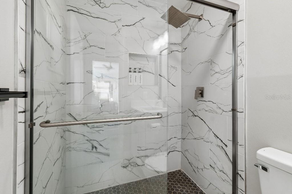 ROYAL CREST ESTATES UNIT 1 - Residential