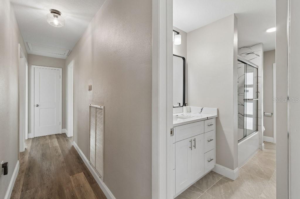 ROYAL CREST ESTATES UNIT 1 - Residential