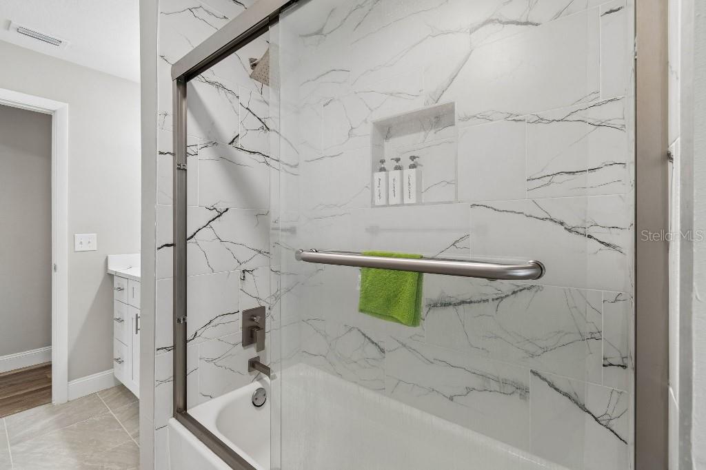 ROYAL CREST ESTATES UNIT 1 - Residential