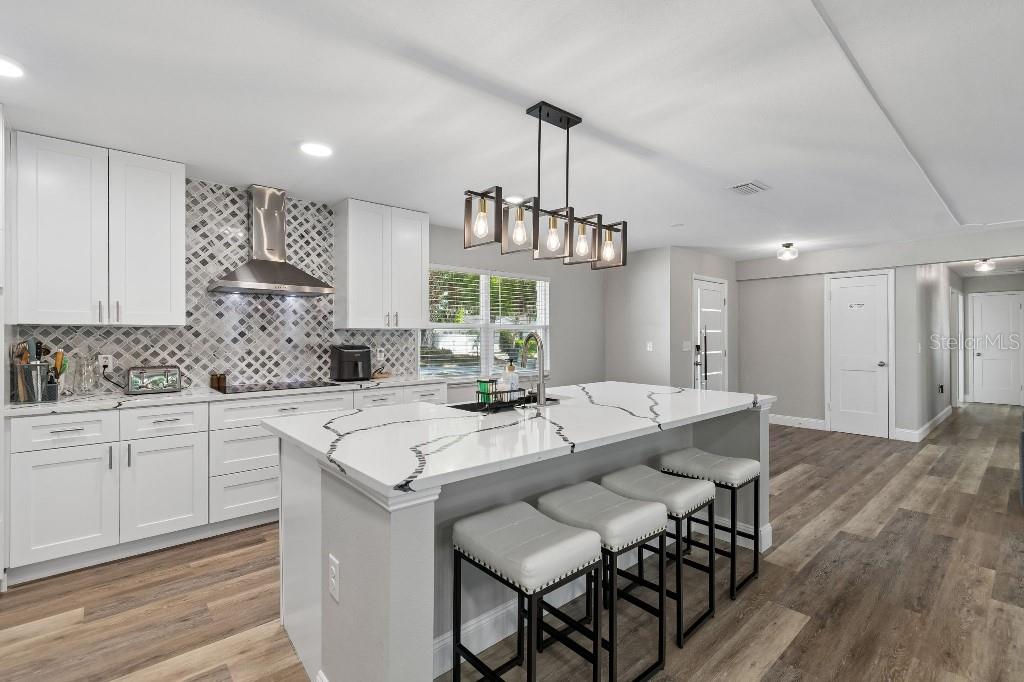 ROYAL CREST ESTATES UNIT 1 - Residential