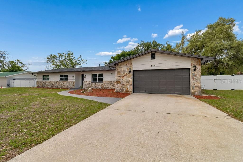 ROYAL CREST ESTATES UNIT 1 - Residential